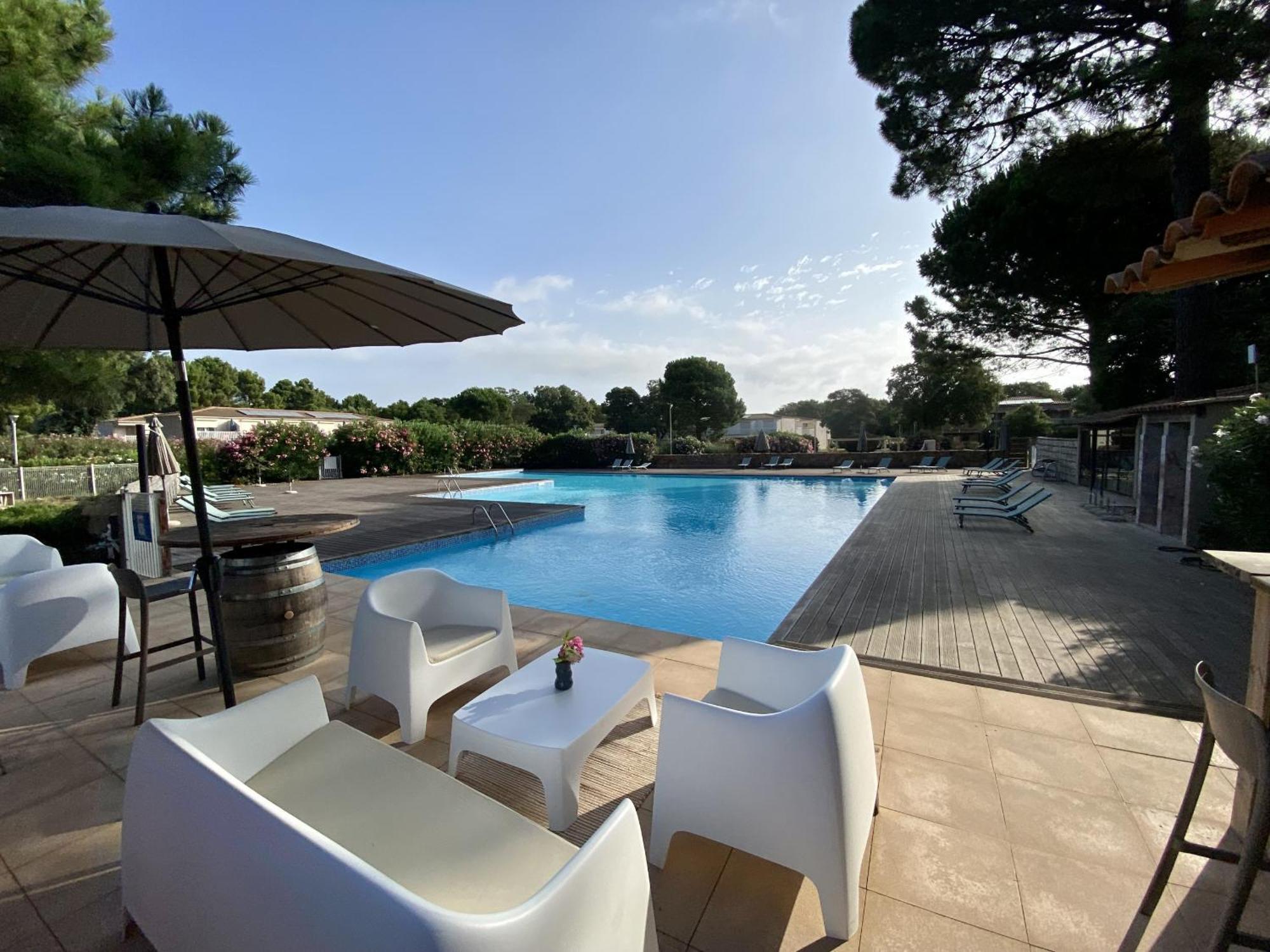 Fiori Di Cala Rossa Residence Hoteliere 르씨 외부 사진