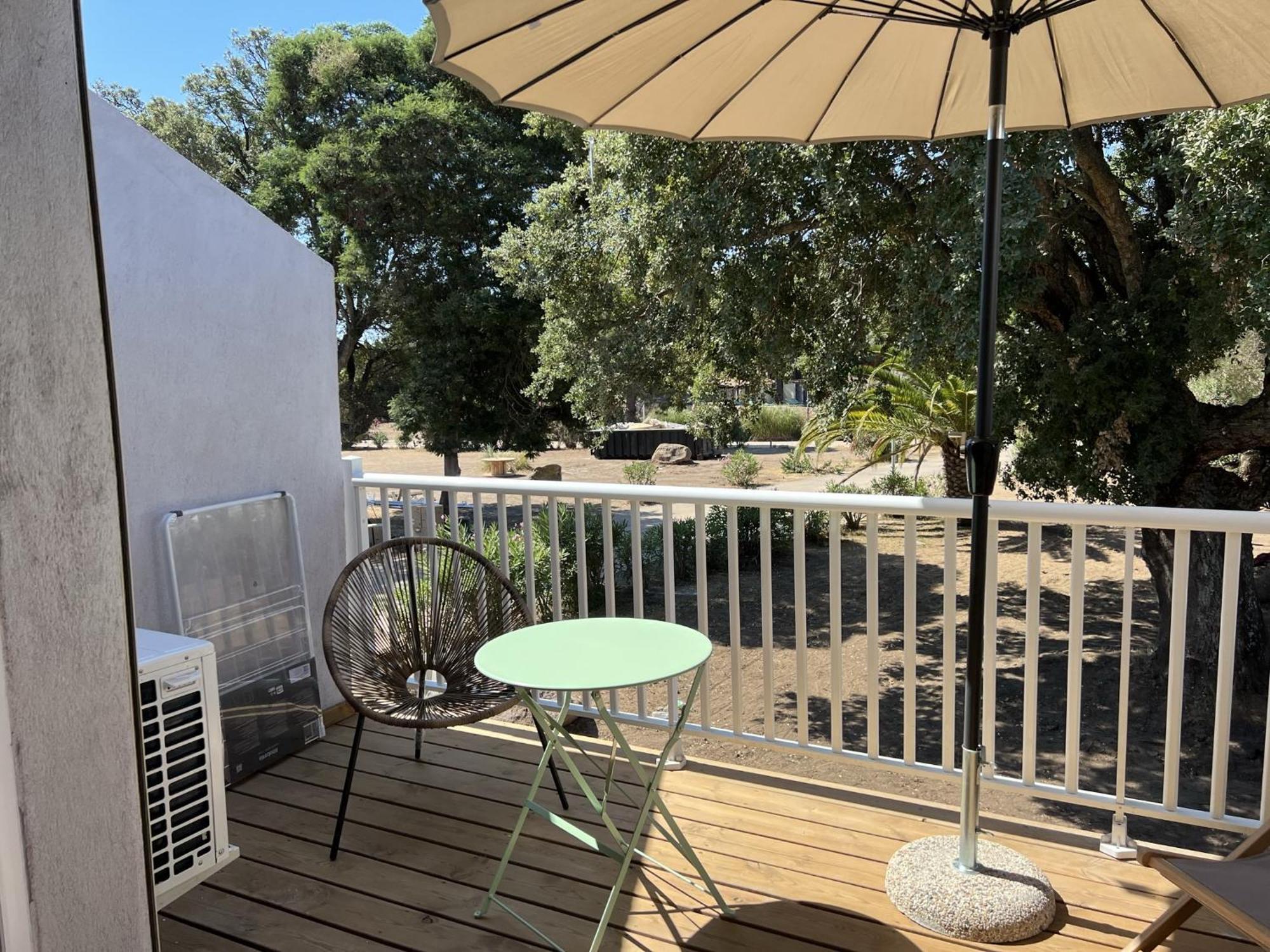 Fiori Di Cala Rossa Residence Hoteliere 르씨 외부 사진