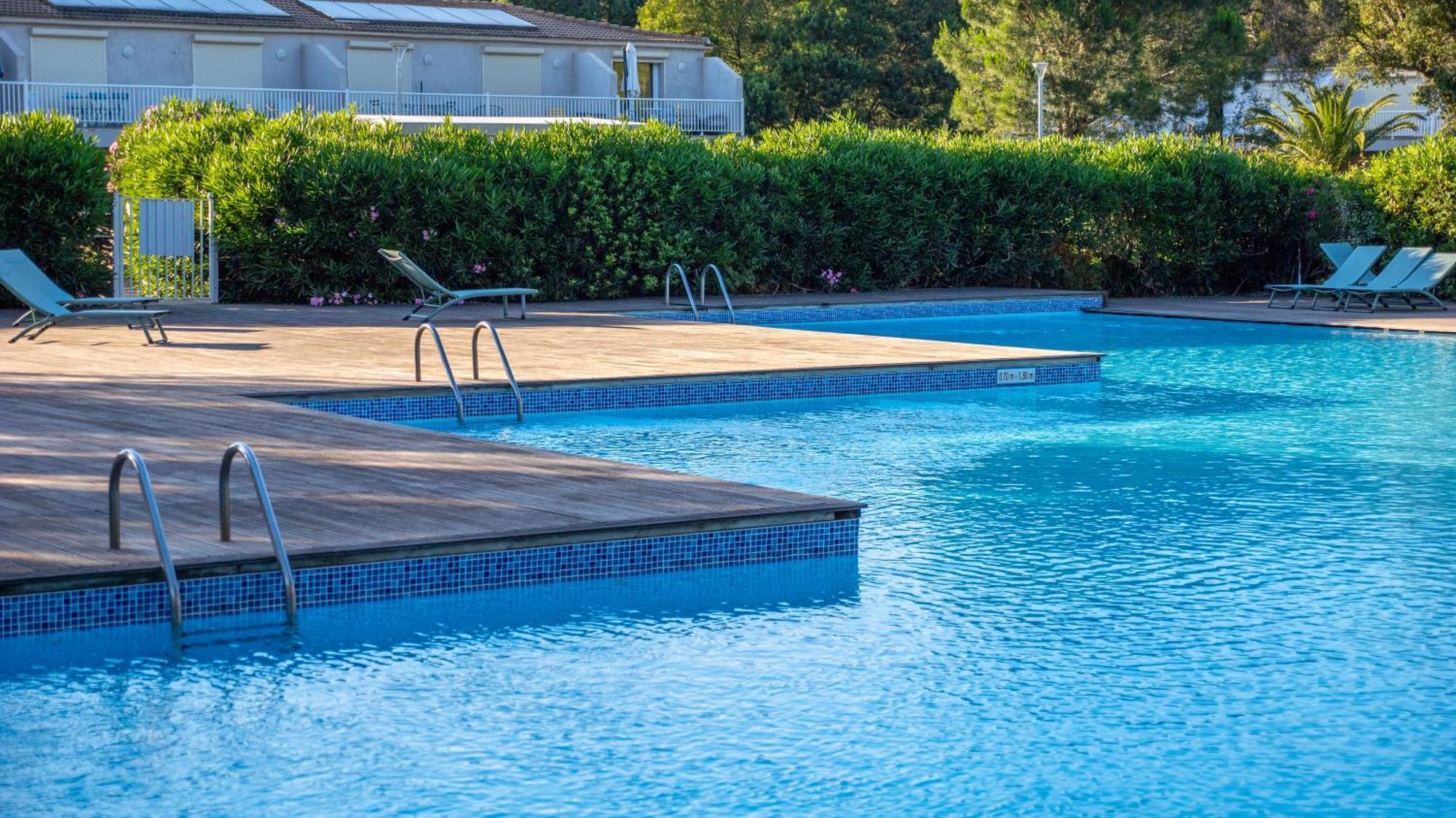 Fiori Di Cala Rossa Residence Hoteliere 르씨 외부 사진